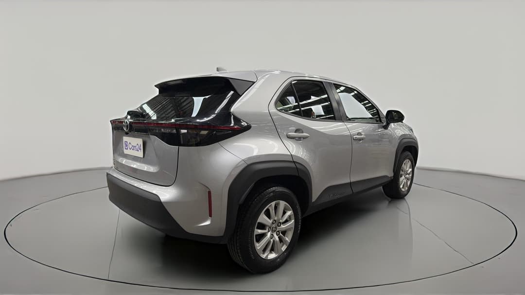 2023 Toyota Yaris Cross Gx, Automatic, 53993 km, Right Back Diagonal (45- Degree) View
