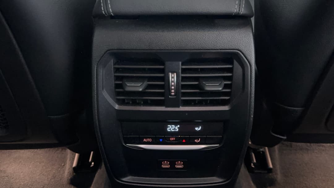 2021 BMW 3 30i M Sport, Automatic, 34964 km, Rear A/C Vent