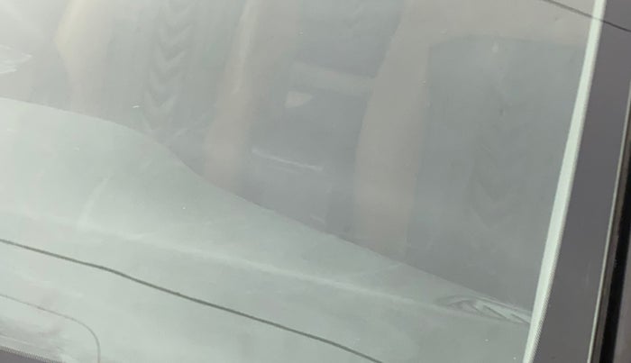 2018 Hyundai New Elantra 2.0 S PETROL, Petrol, Manual, 69,902 km, Front windshield - Minor spot on windshield
