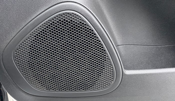 2019 Renault Captur PLATINE DUAL TONE, Diesel, Manual, 24,723 km, Speaker