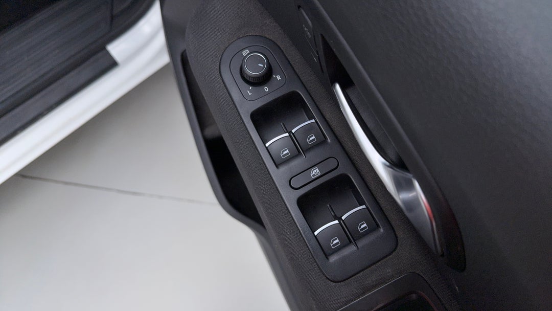 Drivers Side Door Panel Controls