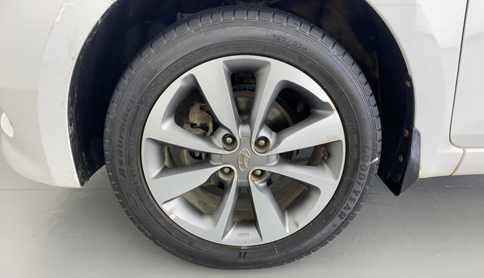 2017 Hyundai Elite i20 ASTA 1.2 (O), Petrol, Manual, 27,328 km, Left Front Wheel