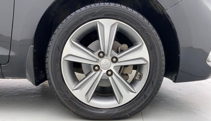2018 Hyundai Verna 1.6 SX VTVT AT (O), Petrol, Automatic, 60,877 km, Right Front Wheel
