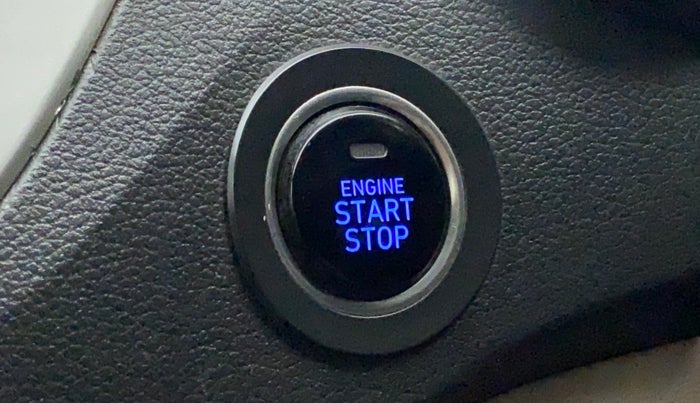 2018 Hyundai Verna 1.6 SX VTVT AT (O), Petrol, Automatic, 60,877 km, Keyless Start/ Stop Button