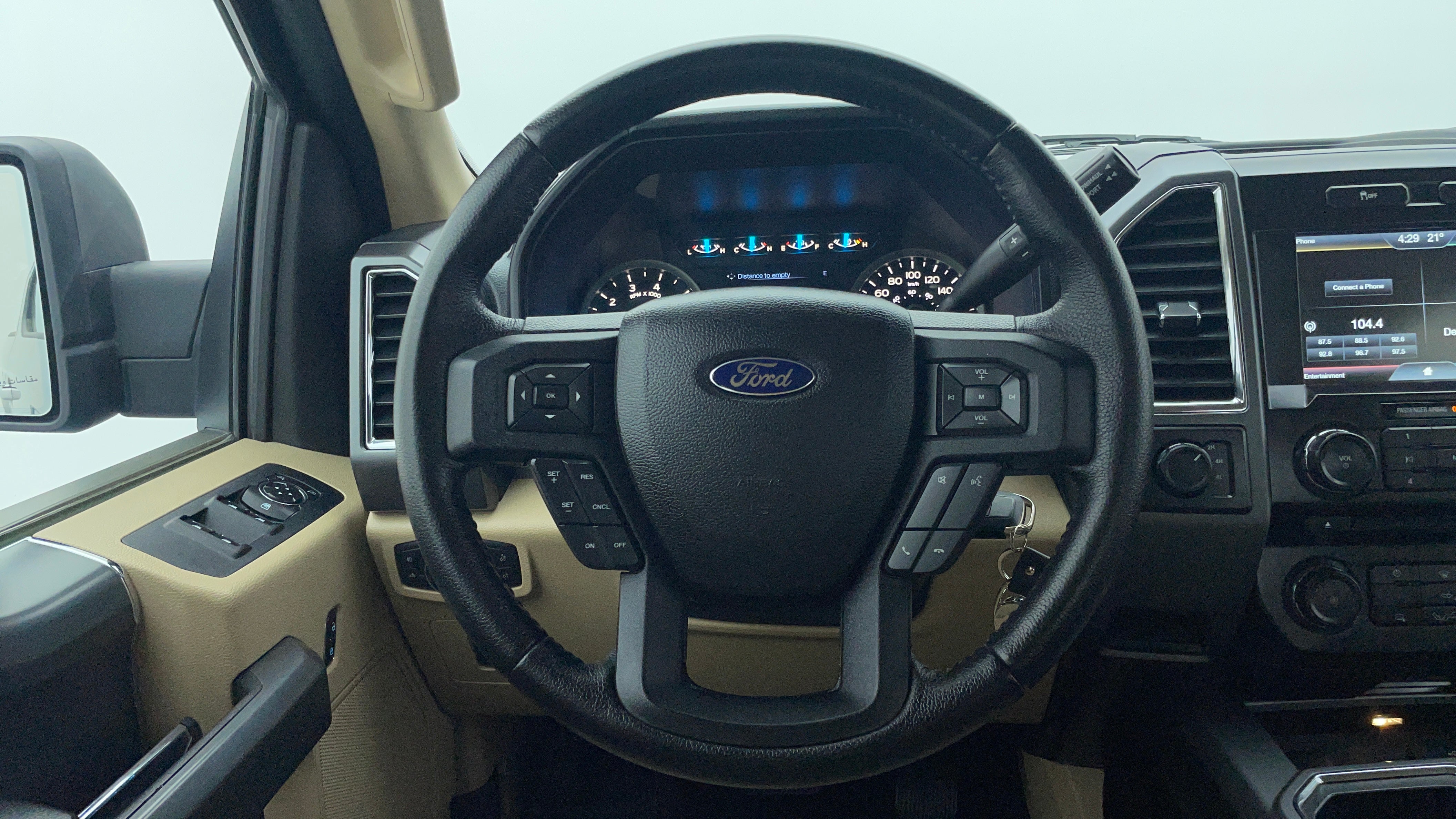 Ford F 150-Steering Wheel Close-up