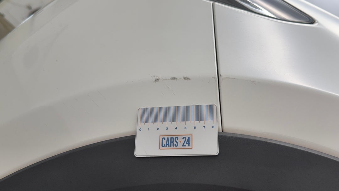 Bumper Front Scratch