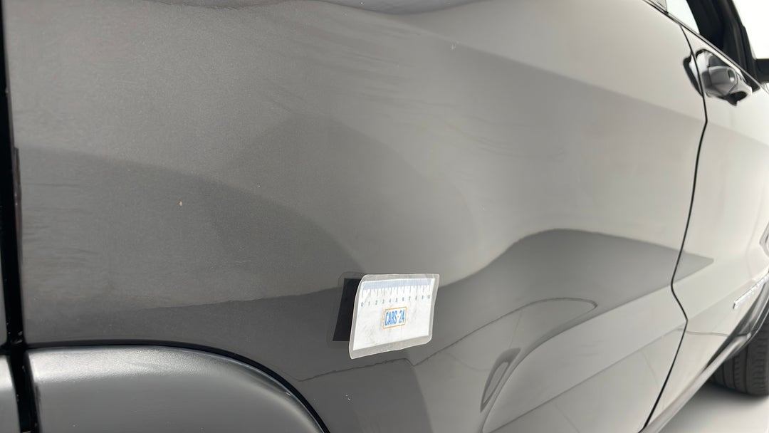 2015 Jeep Grand Cherokee Laredo (4x2), Automatic, 64040 km, Doors Rear RHS Dent