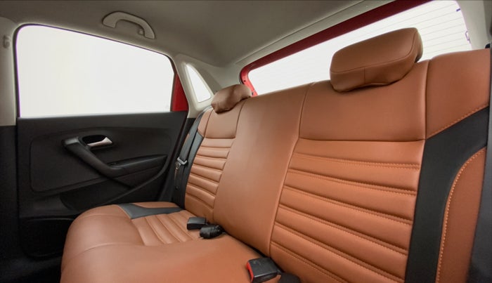 2015 Volkswagen Polo COMFORTLINE 1.2L PETROL, Petrol, Manual, 94,802 km, Right Side Rear Door Cabin