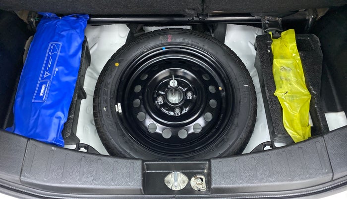 2017 Maruti Wagon R 1.0 VXI, Petrol, Manual, 60,053 km, Spare Tyre