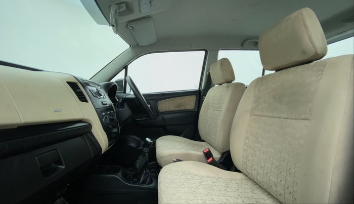 2017 Maruti Wagon R 1.0 VXI, Petrol, Manual, 60,053 km, Right Side Front Door Cabin