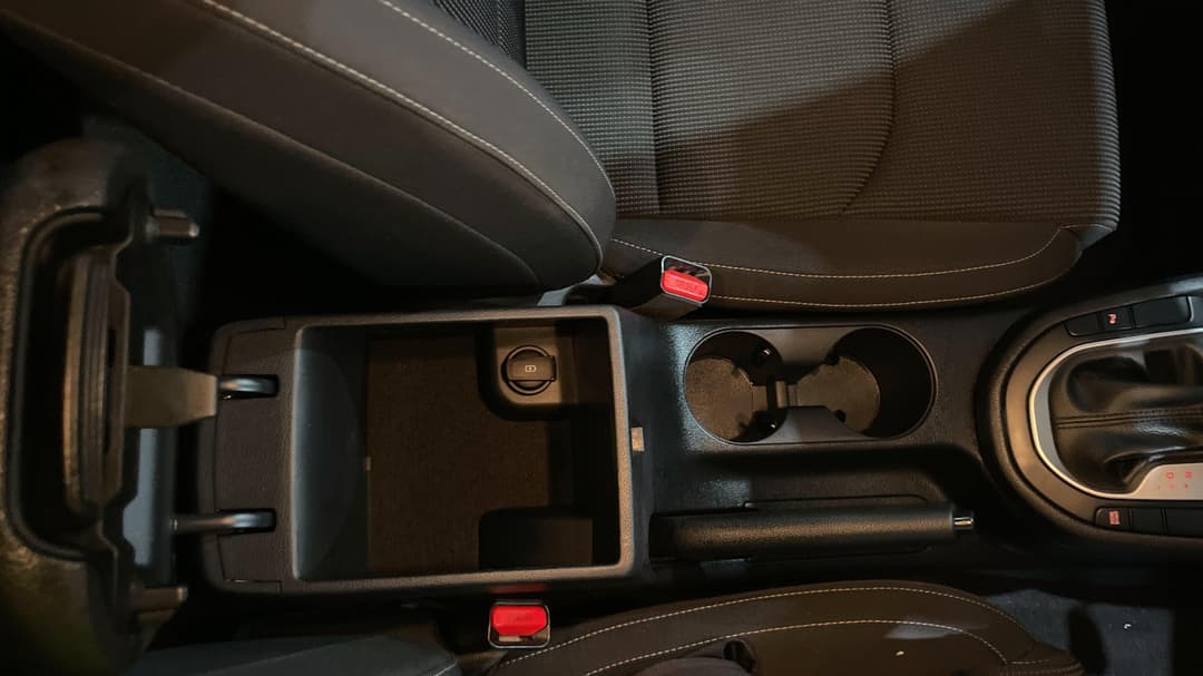 2019 Kia Cerato S, Automatic, 53695 km, Center Console