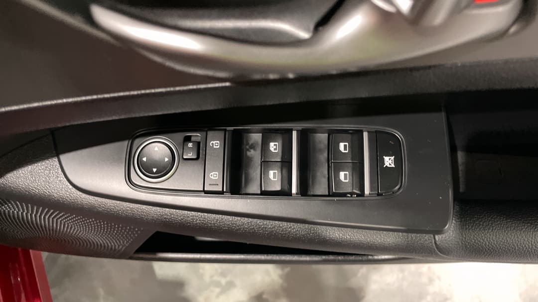2019 Kia Cerato S, Automatic, 53695 km, Drivers Side Door Panel Controls