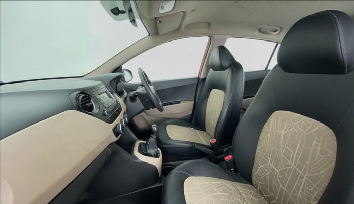 2018 Hyundai Grand i10 MAGNA 1.2 VTVT, Petrol, Manual, 26,485 km, Right Side Front Door Cabin