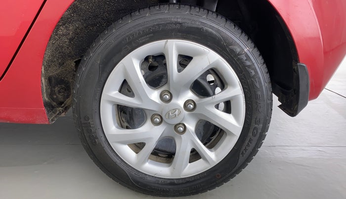 2018 Hyundai Grand i10 MAGNA 1.2 VTVT, Petrol, Manual, 26,485 km, Left Rear Wheel