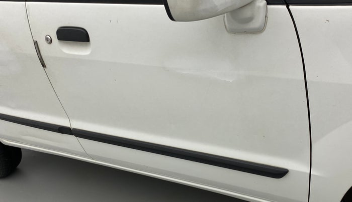2012 Maruti Zen Estilo VXI, Petrol, Manual, 1,11,170 km, Driver-side door - Paint has faded