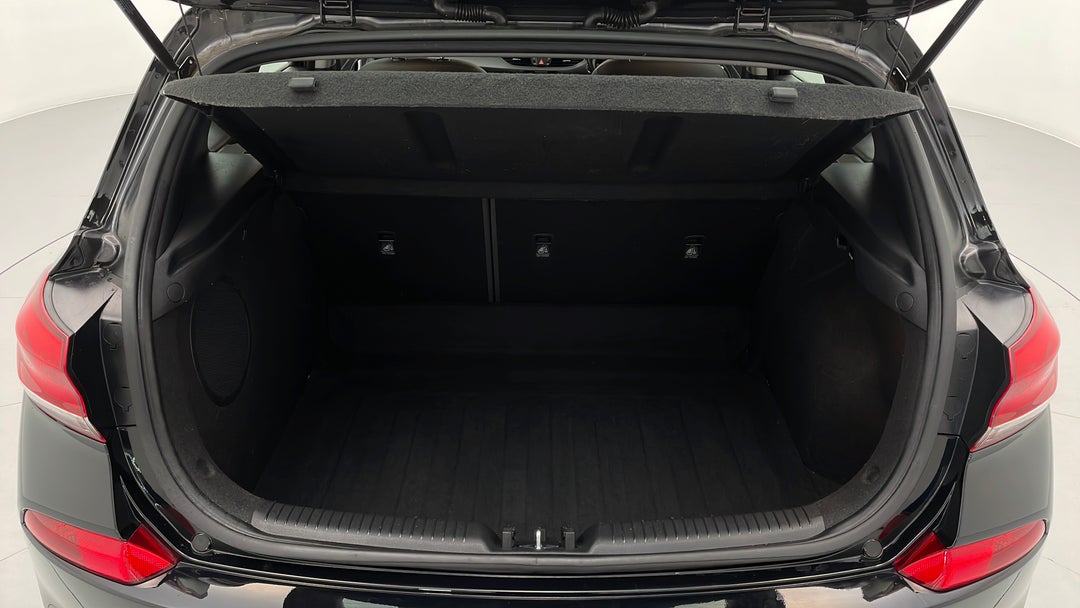 2018 Hyundai i30 Premium, Automatic, 41307 km, Boot Inside View