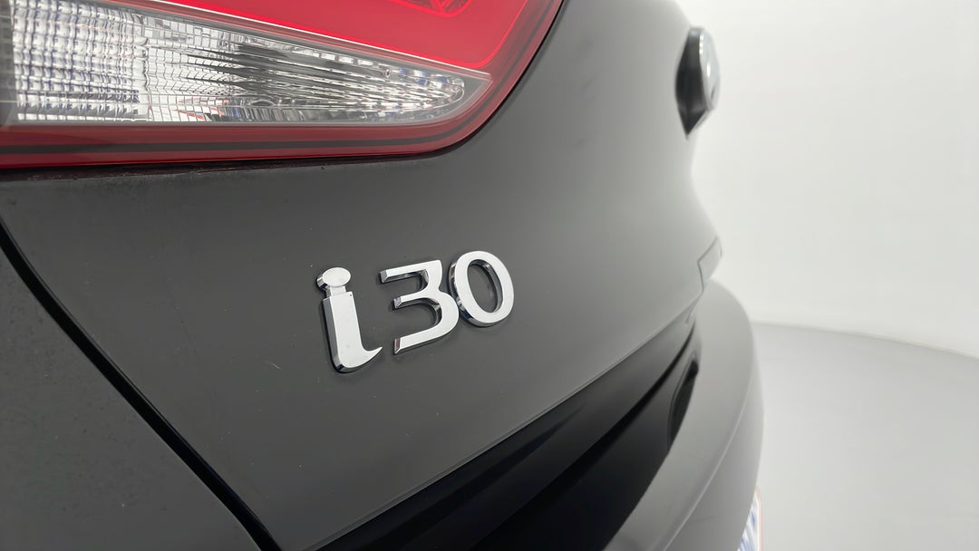 2018 Hyundai i30 Premium, Automatic, 41307 km, Badge (Boot Left Side)