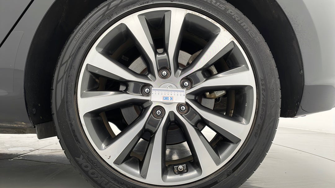 2018 Hyundai i30 Premium, Automatic, 41307 km, Wheels Rim Rear LHS Gutter Rash