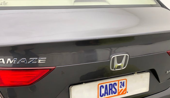 2018 Honda Amaze 1.2L I-VTEC VX, Petrol, Manual, 47,462 km, Dicky (Boot door) - Minor scratches