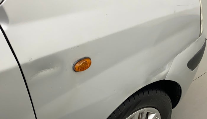 2011 Hyundai Santro Xing GLS, Petrol, Manual, 69,941 km, Right fender - Slightly dented
