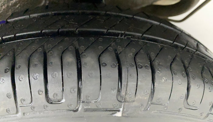 2020 Maruti New Wagon-R LXI CNG 1.0 L, CNG, Manual, 40,242 km, Left Rear Tyre Tread