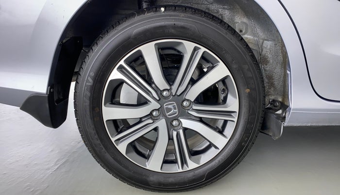 2022 Honda Amaze 1.2 VXMT I VTEC, Petrol, Manual, 3,305 km, Right Rear Wheel