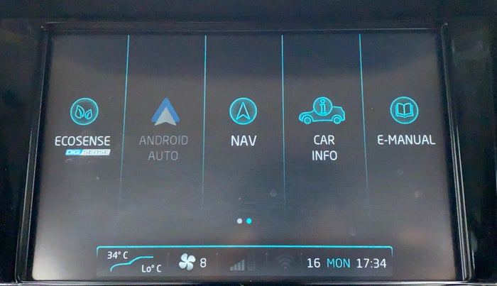 2020 Mahindra XUV500 W9, Diesel, Manual, 8,018 km, Apple CarPlay and Android Auto