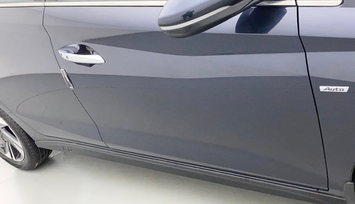 2022 Hyundai NEW I20 ASTA (O) 1.2 AT, Petrol, Automatic, 5,714 km, Driver-side door - Minor scratches