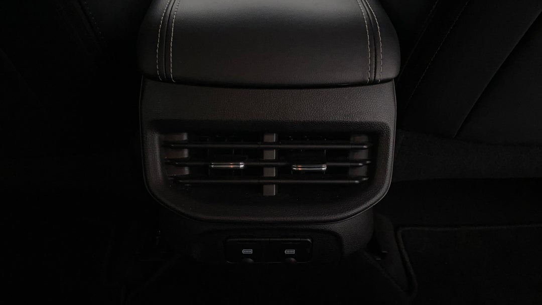 2022 GWM Haval H6 Lux, Automatic, 32905 km, Rear A/C Vent