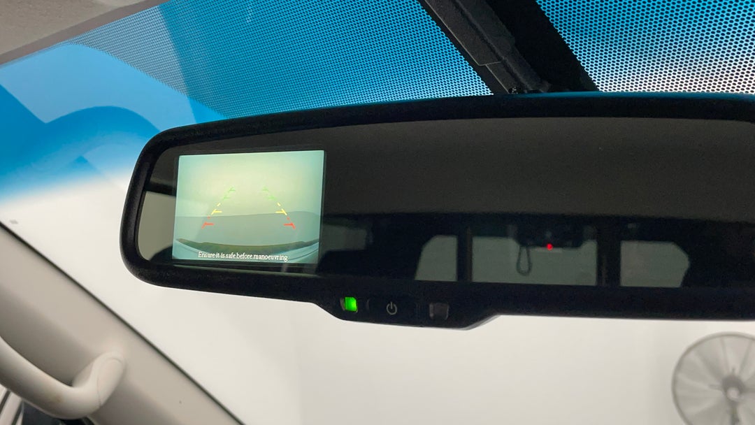 2019 Nissan Navara Rx (4x4), Automatic, 65026 km, Parking Camera