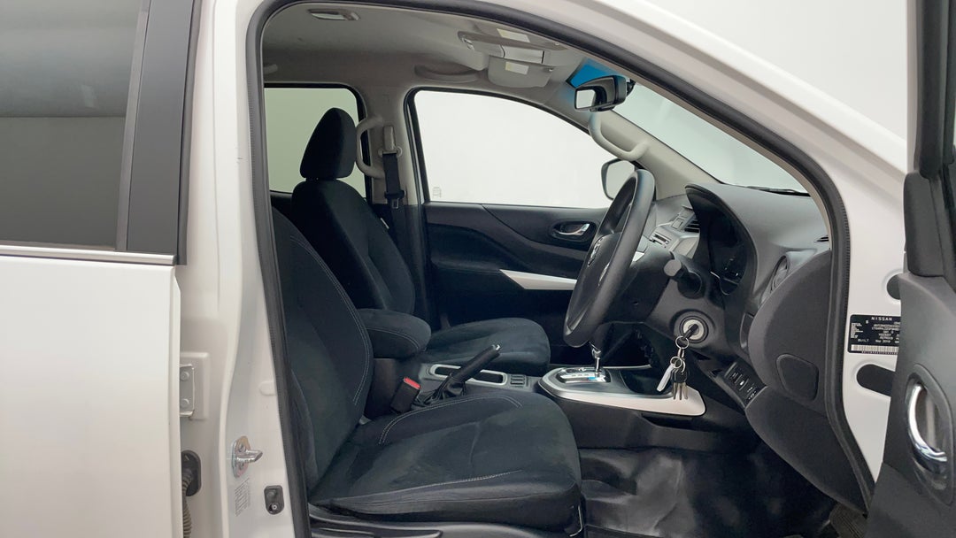 2019 Nissan Navara Rx (4x4), Automatic, 65026 km, Right Side Front Door Cabin View