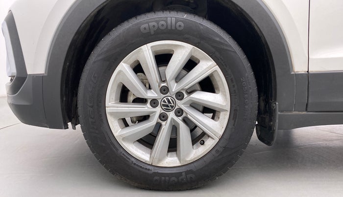 2022 Volkswagen TAIGUN HIGHLINE 1.0 TSI AT, Petrol, Automatic, 16,138 km, Left Front Wheel