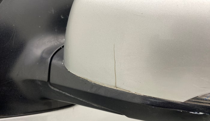 2010 Hyundai i10 SPORTZ 1.2, Petrol, Manual, 97,941 km, Left rear-view mirror - Cover has minor damage
