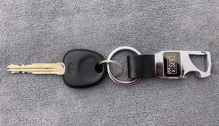 2018 Hyundai Eon MAGNA PLUS, Petrol, Manual, 2,734 km, Key Close Up