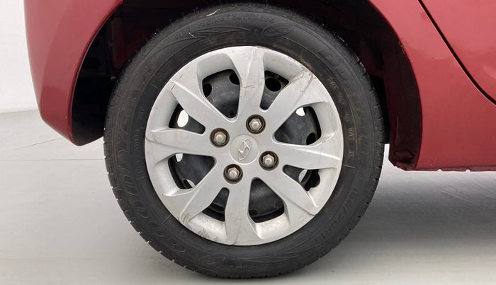 2018 Hyundai Eon MAGNA PLUS, Petrol, Manual, 2,734 km, Right Rear Wheel