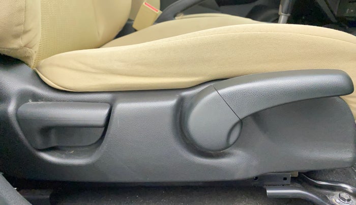 2017 Honda Jazz 1.2L I-VTEC V AT, Petrol, Automatic, 26,680 km, Driver Side Adjustment Panel