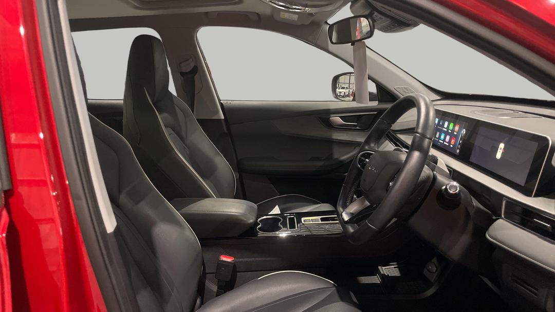 2025 Chery Tiggo 4 Pro Ultimate, Automatic, 7922 km, Right Side Front Door Cabin View