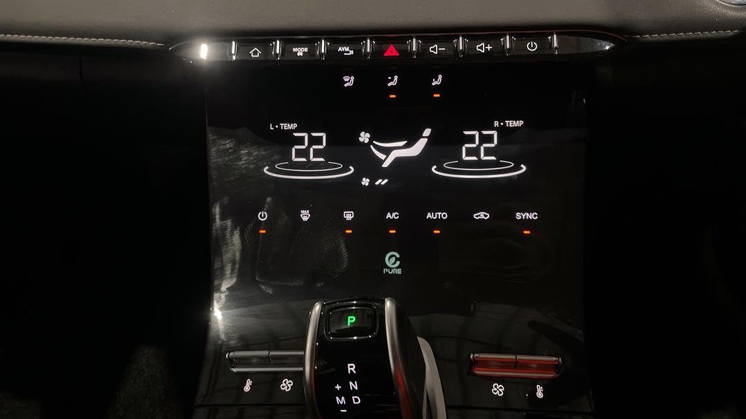 2025 Chery Tiggo 4 Pro Ultimate, Automatic, 7922 km, Utility Switches/Buttons