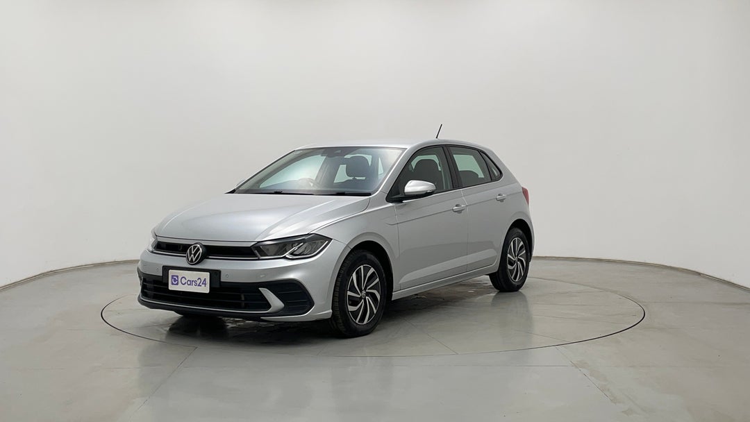 Left Front Diagonal (45- Degree) View