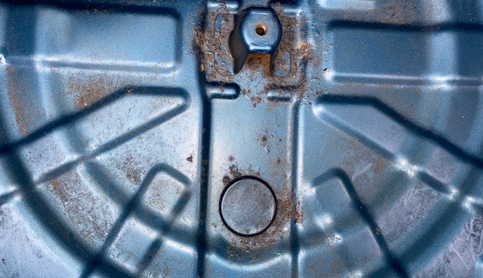 2015 Nissan Micra Active XL, Petrol, Manual, 35,406 km, Boot floor - Slight discoloration