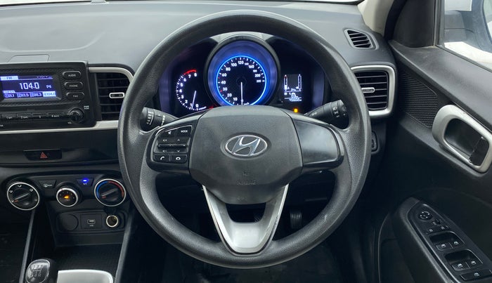 2020 Hyundai VENUE S MT 1.2 KAPPA, Petrol, Manual, 45,835 km, Steering Wheel Close Up