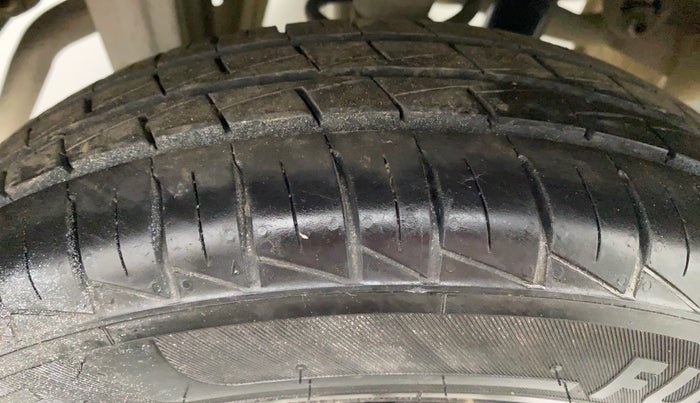 2020 Maruti Alto LXI, Petrol, Manual, 8,469 km, Right Rear Tyre Tread