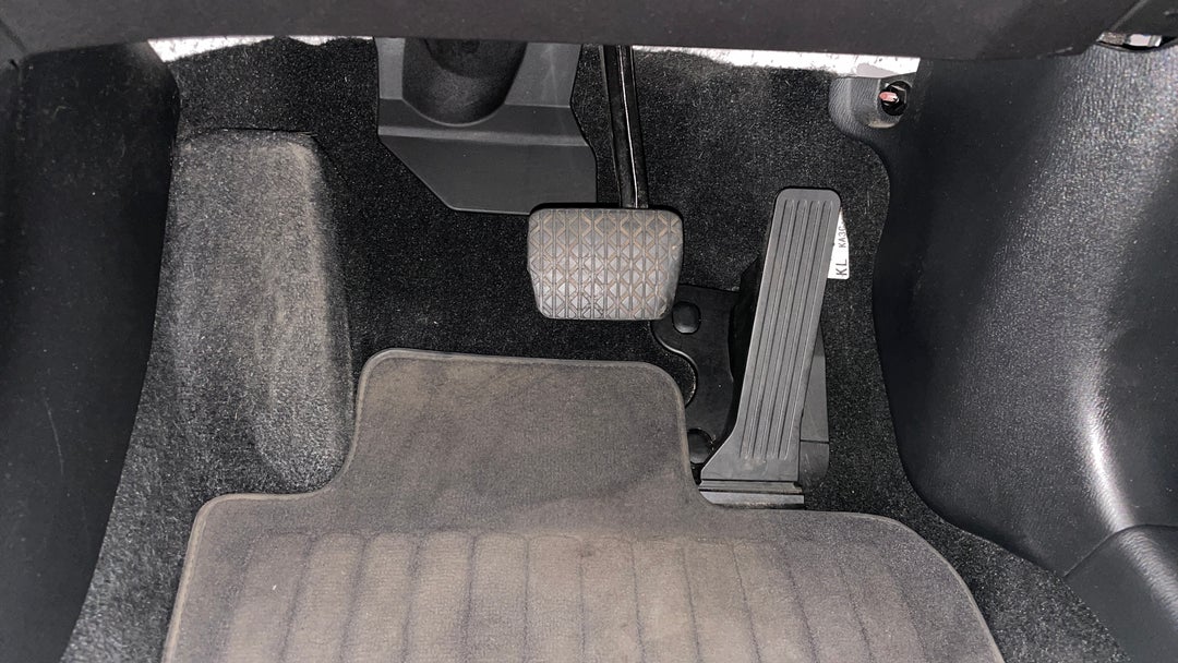 Pedals and Footmat