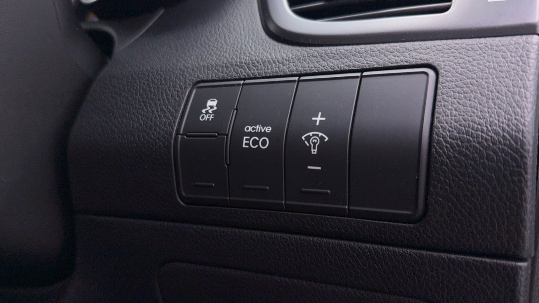 2016 Hyundai i30 Sr Premium, Automatic, 58160 km, Utility Switches/Buttons