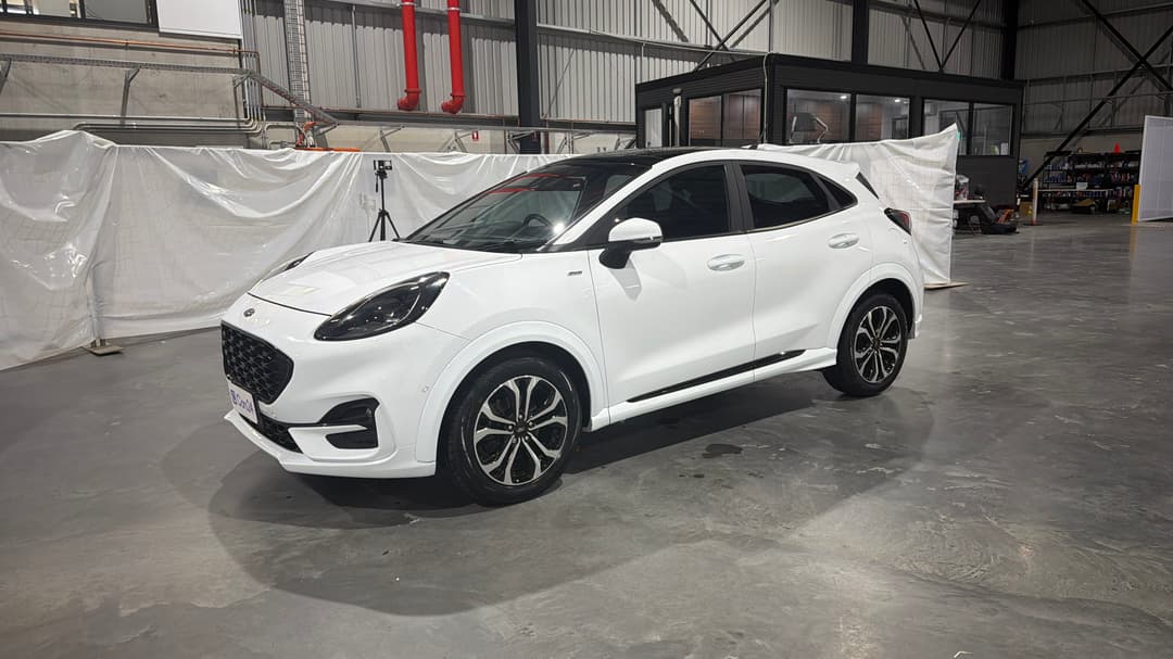 2020 Ford Puma St-line, Automatic, 124833 km, Left Front Diagonal (45- Degree) View