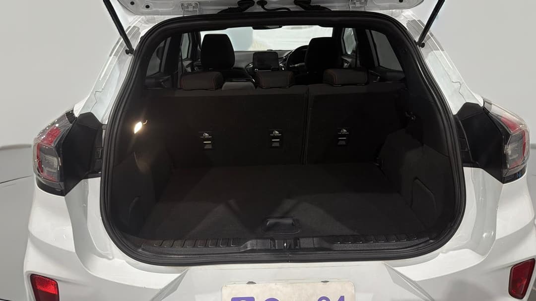 2020 Ford Puma St-line, Automatic, 124833 km, Boot Inside View