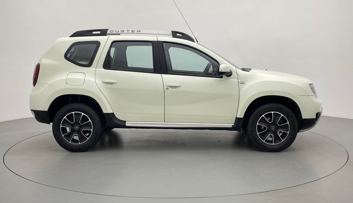2016 Renault Duster RXZ AMT 110 PS, Diesel, Automatic, 1,04,769 km, Right Side