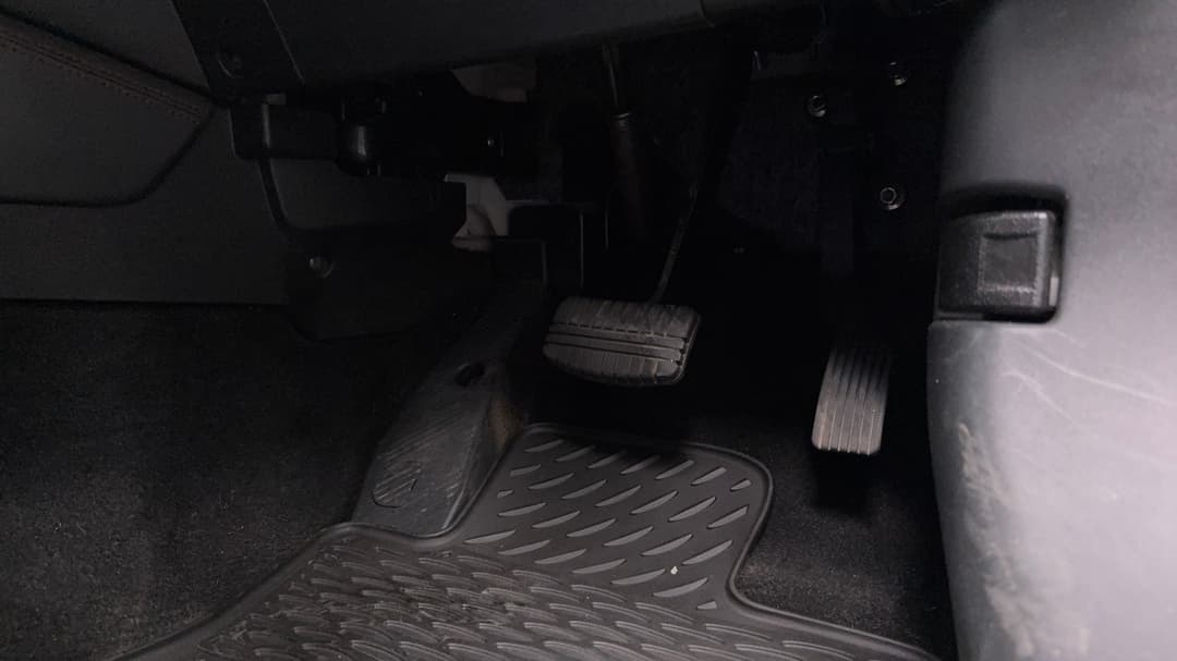 2018 Mitsubishi ASX Ls (2WD), Automatic, 151312 km, Pedals and Footmat