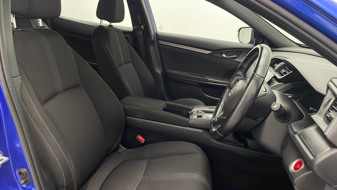 2017 Honda Civic Vti-s, Automatic, 23409 km, Right Side Front Door Cabin View
