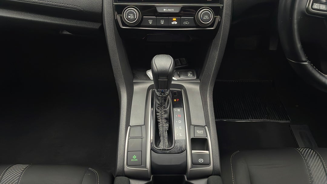 2017 Honda Civic Vti-s, Automatic, 23409 km, Gear Lever 